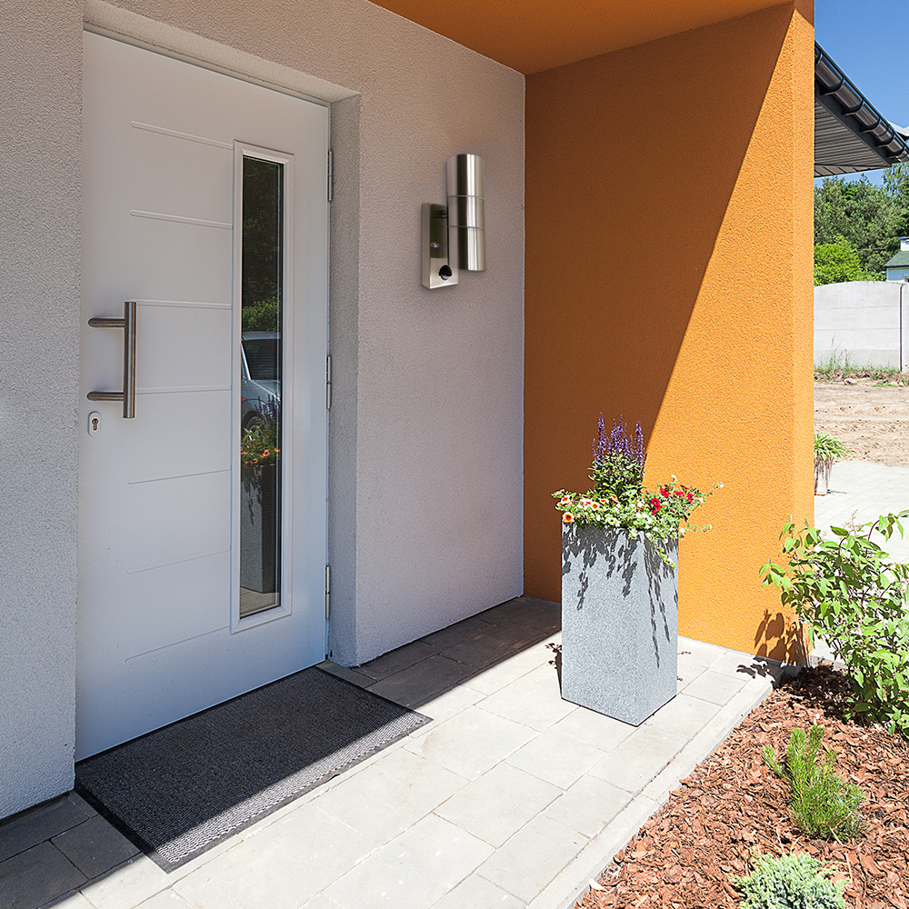 Außen-Wandleuchte Bornholm 2-flammig mit Sensor, verschiedene Farben