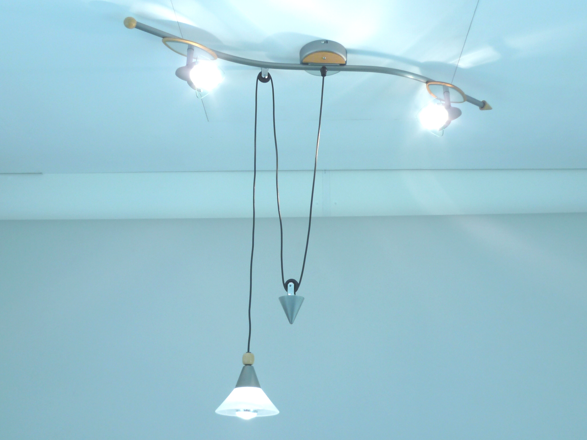 Dreh- und schwenkbarer Strahler "AS" light