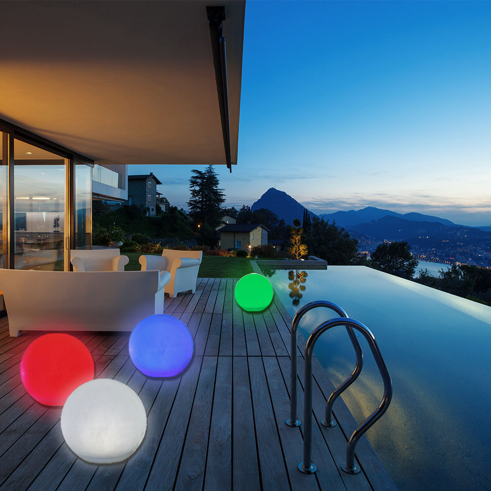 Hochwertige LED-Solarkugel-Leuchte BIRTA mit Spieß, USB-Kabel und Fernbedienung