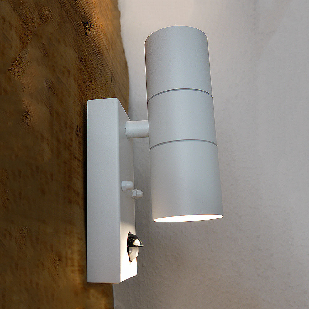 Außen-Wandleuchte Bornholm 2-flammig mit Sensor, verschiedene Farben