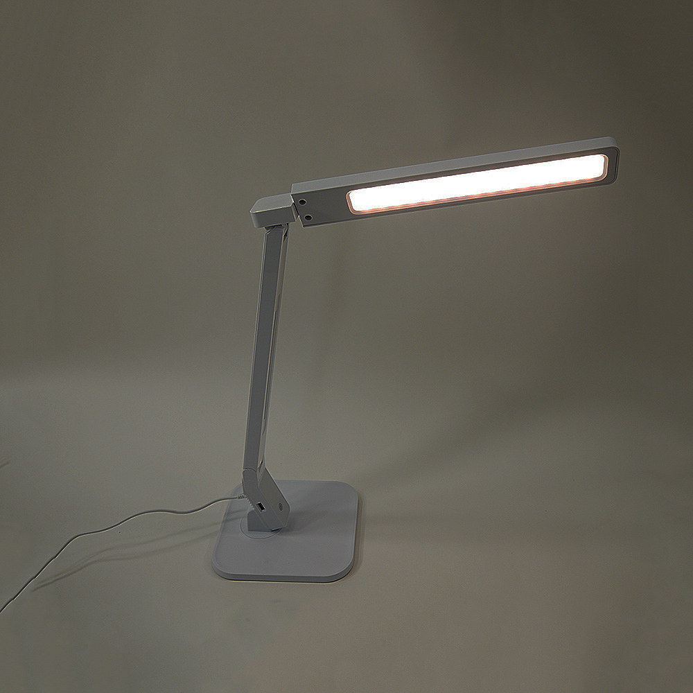 LED Schreibtischleuchte Jan mit USB Anschluß und Touchfunktion