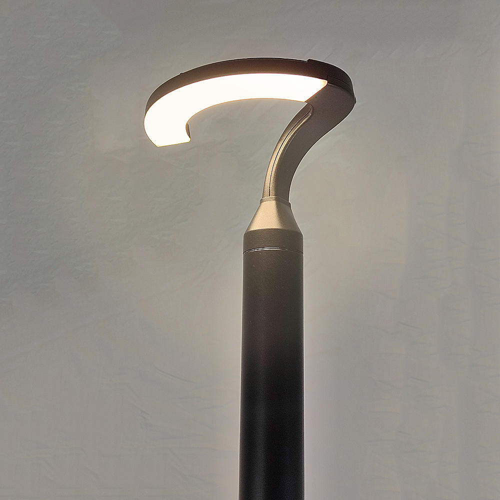 LED Aluminium Stehleuchte "PRAG" oder "HAAG" schwarz, fest eingebaute LEDsehr hell sparsam