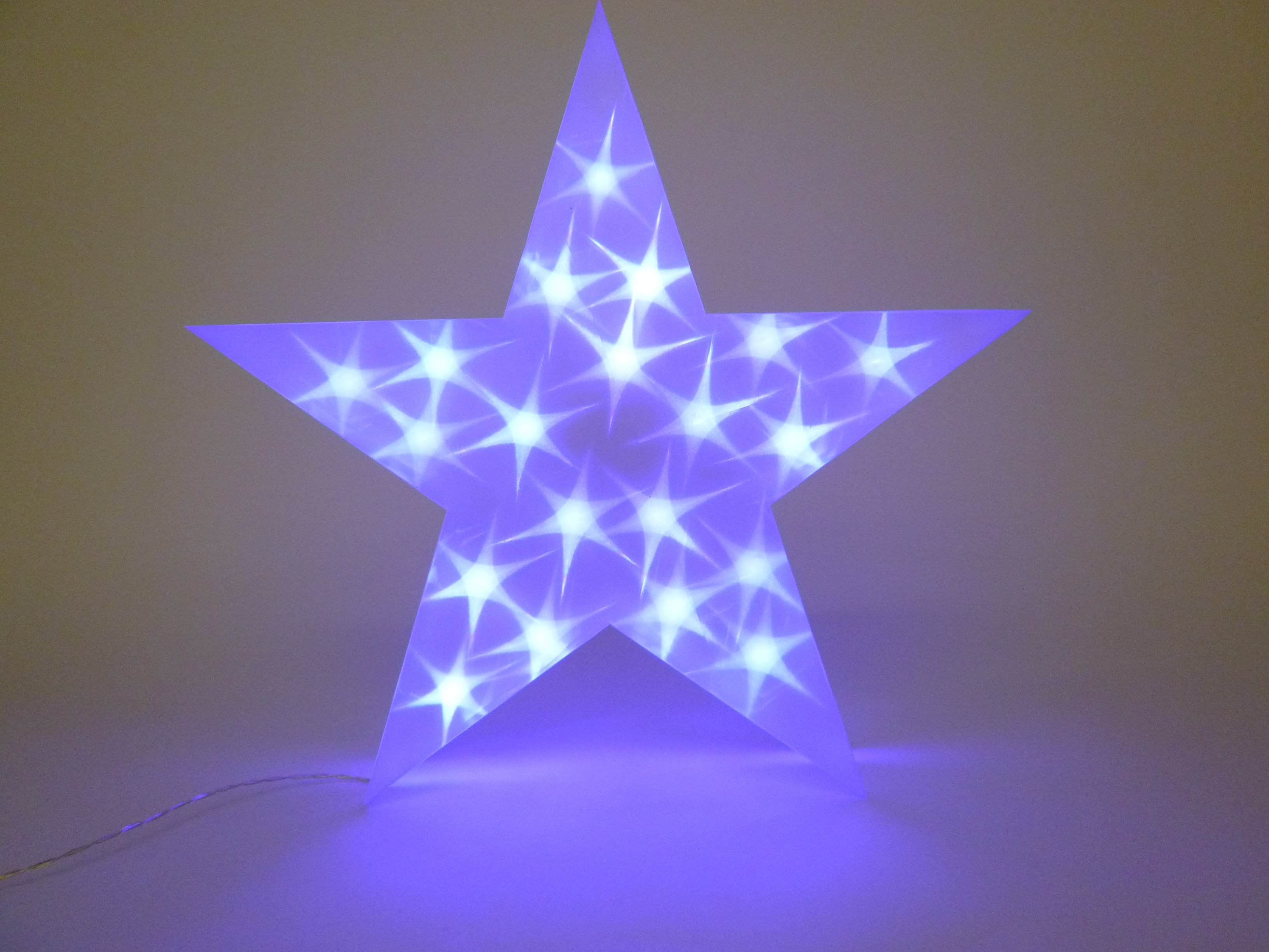 LED  Weihnachts-Dekoration Stern 50 lila, batteriebetrieben 