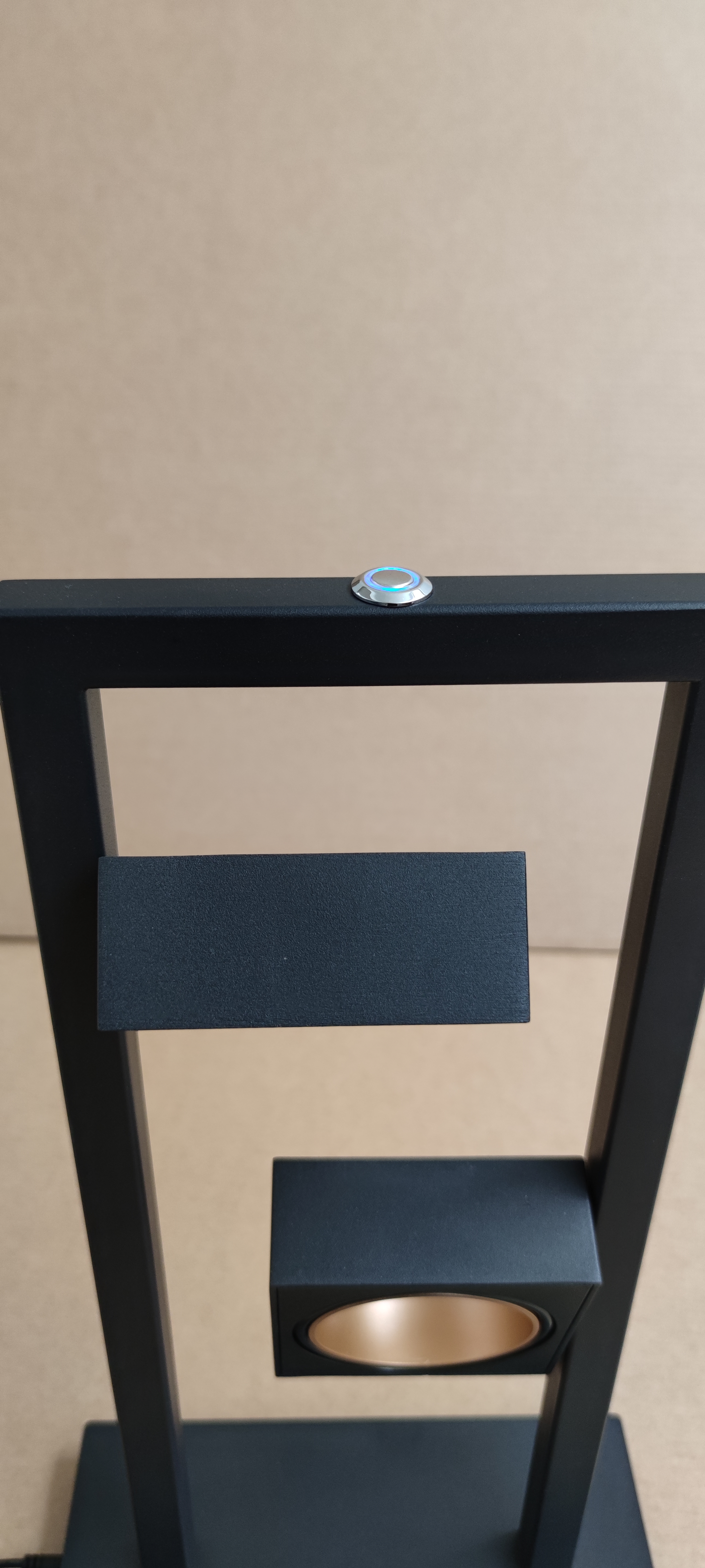 LED Tila Kare 2 mit Touch Dimmer