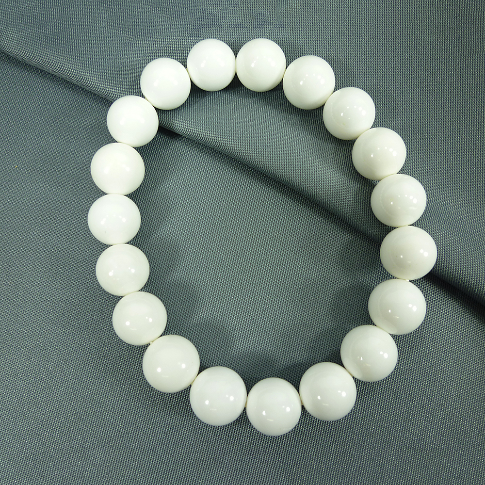 Armband aus Hippopus Muscheln Kugelarmband