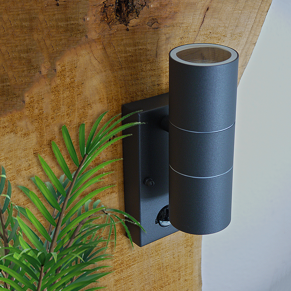 Außen-Wandleuchte Bornholm 2-flammig mit Sensor, verschiedene Farben