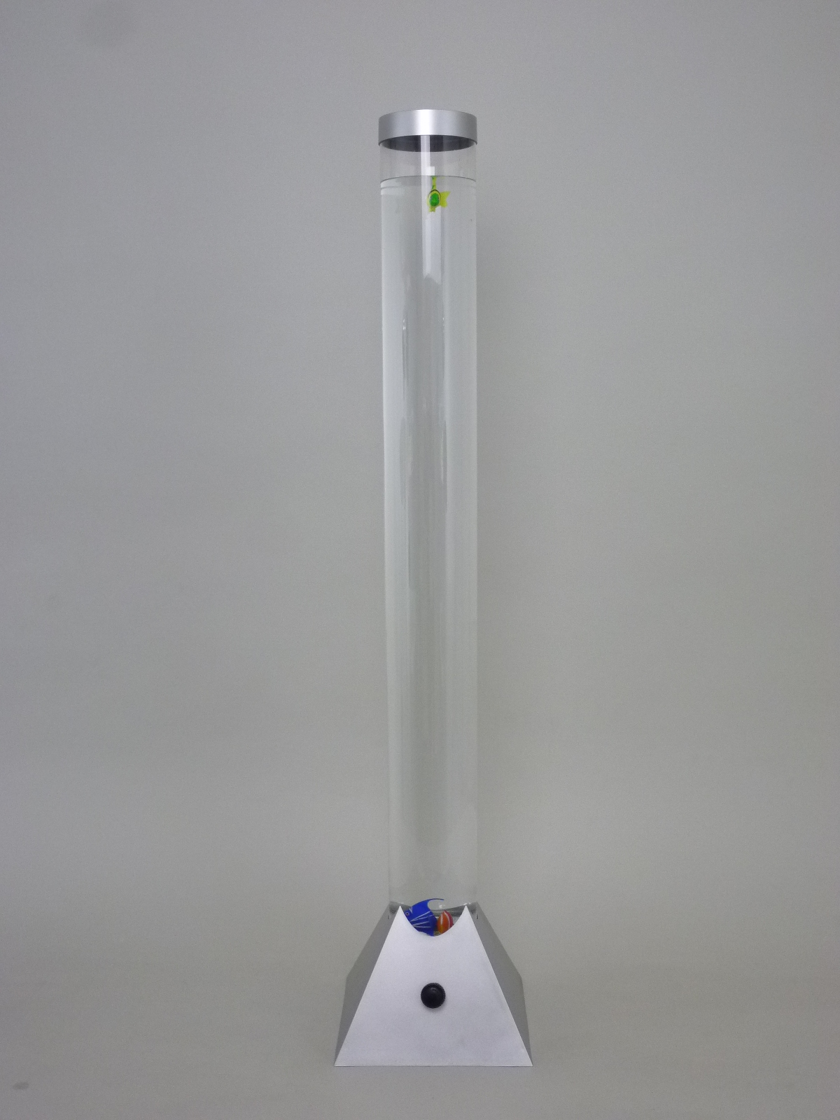 Deko-Wassersäule LED farbwechselnd und 6 Fischen Stimmungslampe