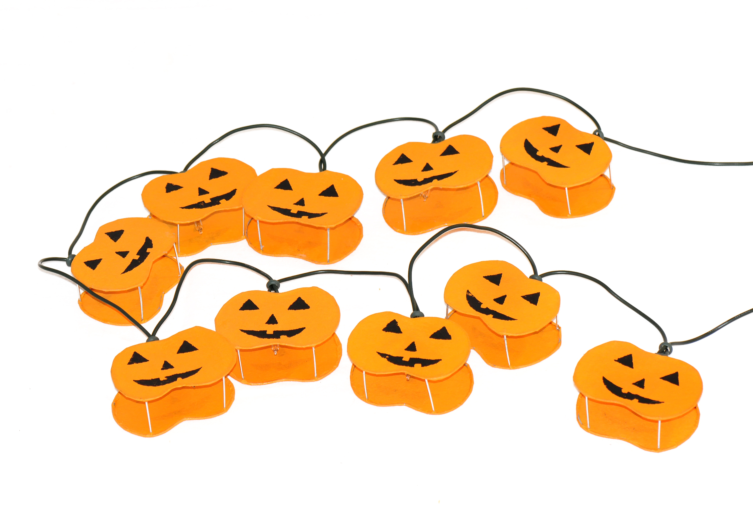 Lichterkette PUMPKIN, 10-flammig. Grusel-Party, Halloween-Feier, Fenster-Deko