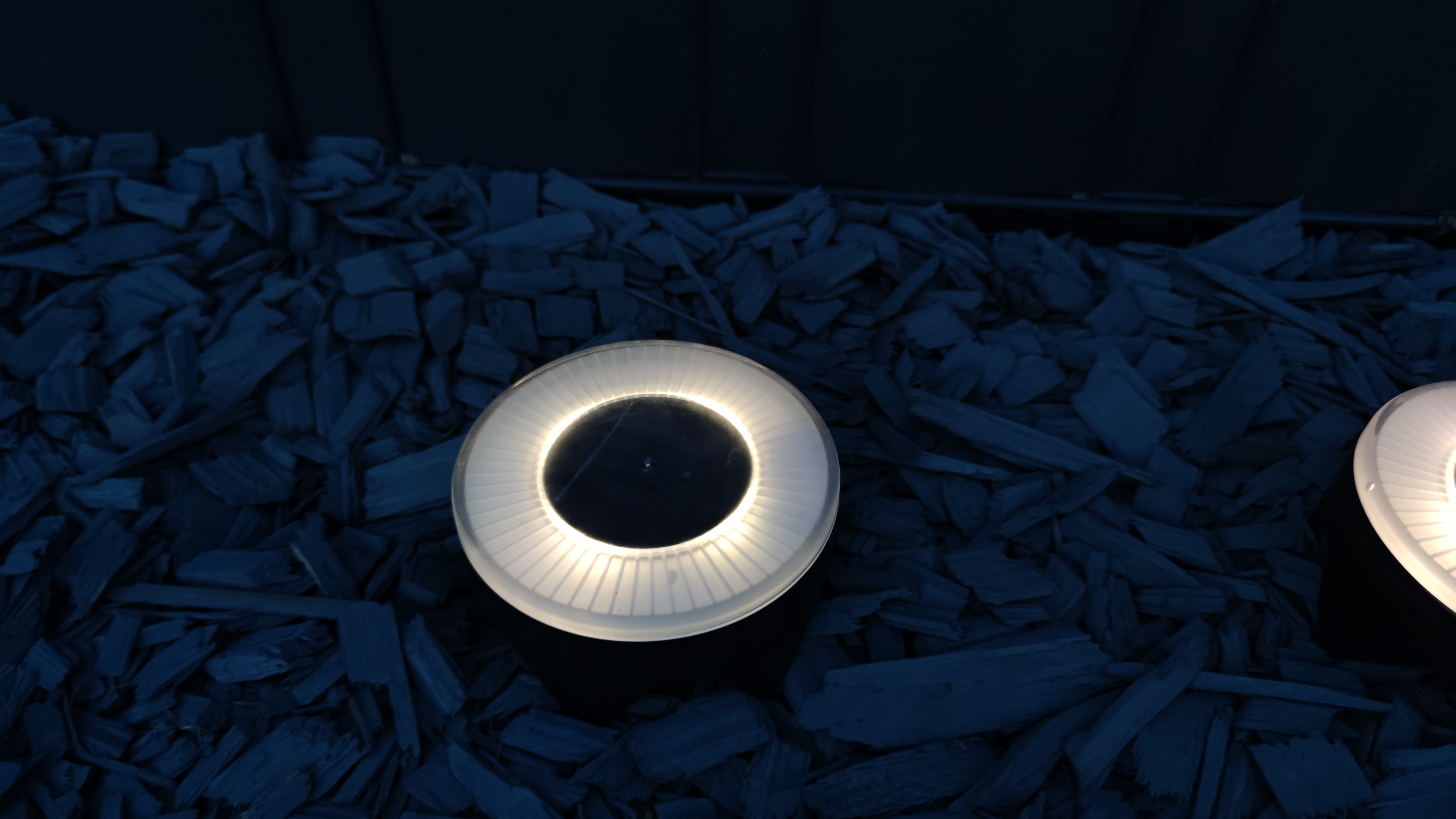 Solar Bodenleuchte rund mit 4 LED